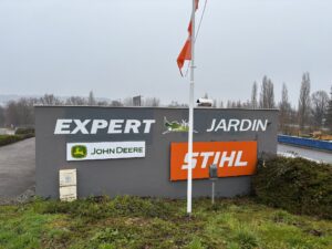 Enseigne bac pour expert jardin